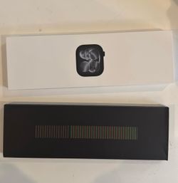 Apple Watch Series 11 42mm W/Strap