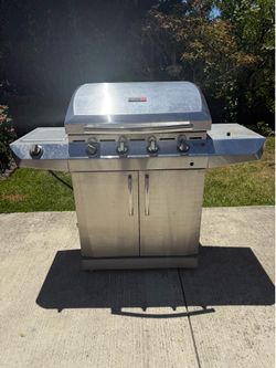 Char-Broil  5 Burner stainless steel grill