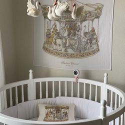 Round Baby Crib, Baby Mobile And Mattress
