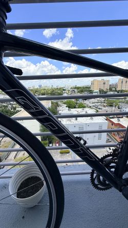 Contend 3- Metallic Black