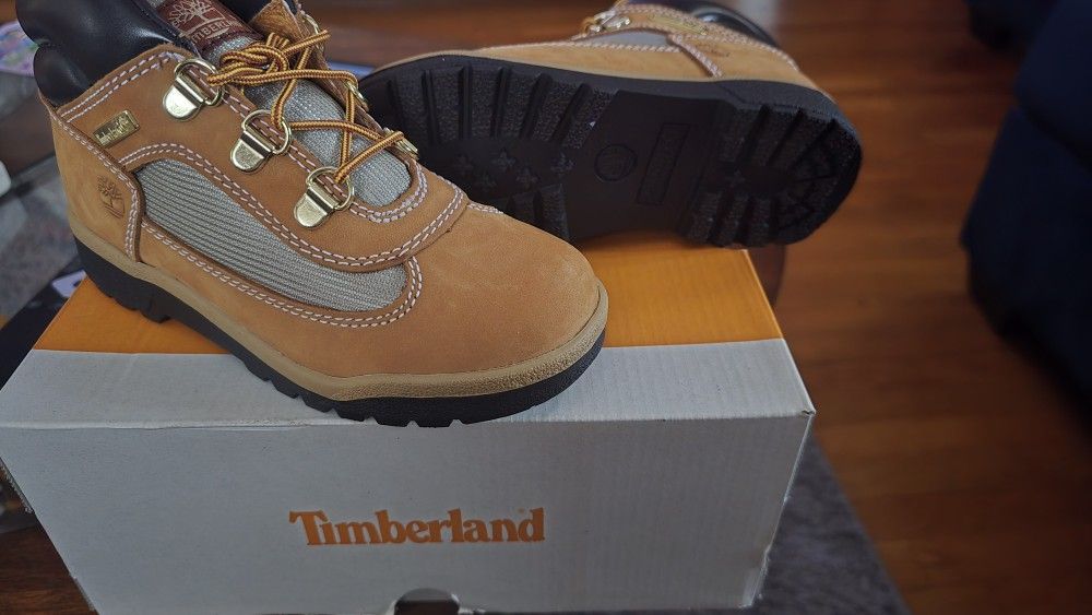 Brand NEW TIMBERLANDS size 12