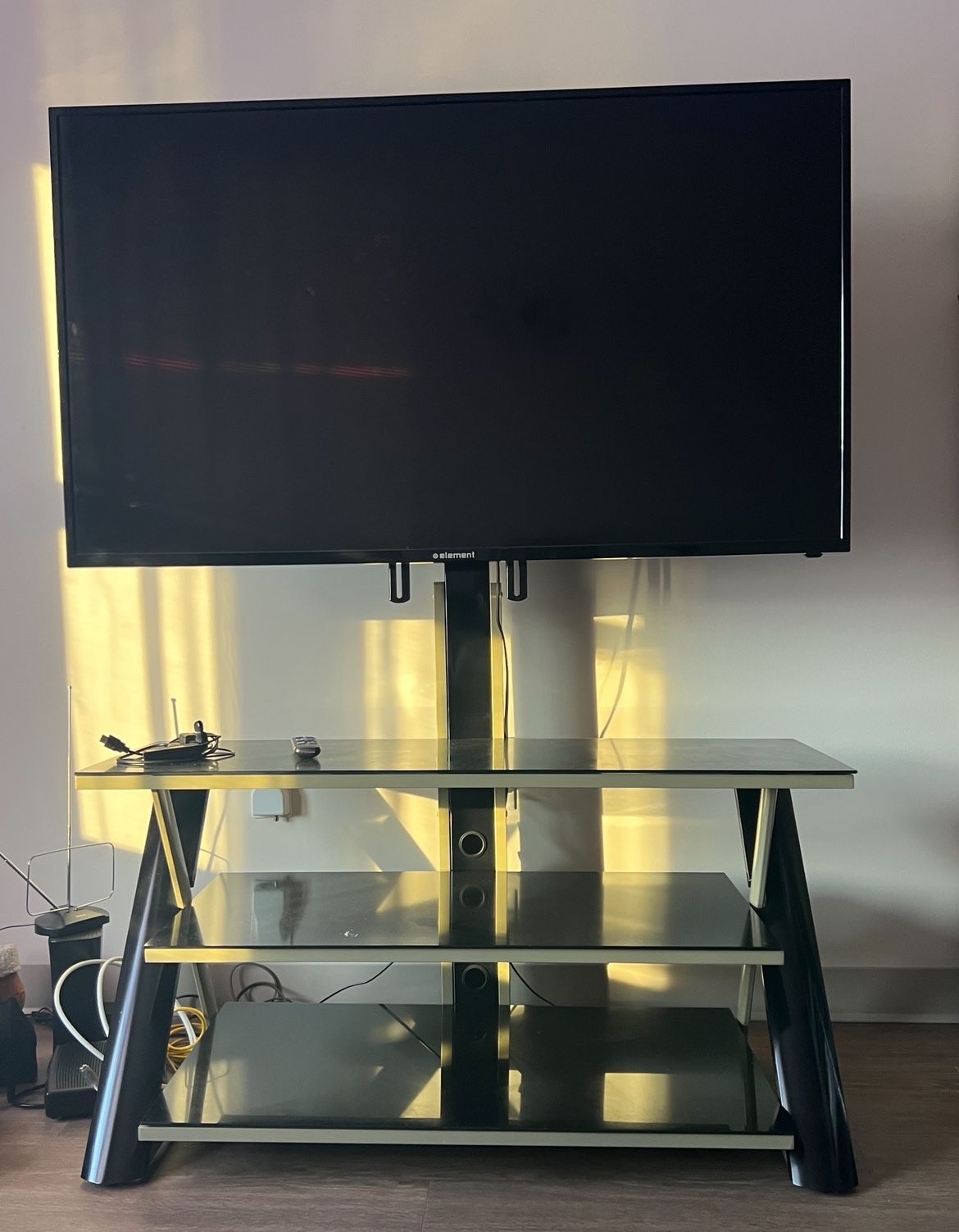 TV
