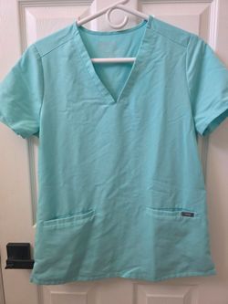 Figs scrubs