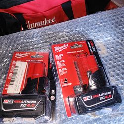 Firm Price🛑 Milwaukee m12 4.0 Batteries new. Price is for 2pc. Precio Firme🛑