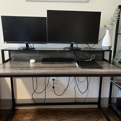 Computer/Writing Desk