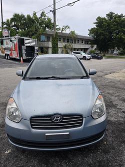 2010 Hyundai Accent
