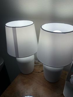 Set of 2 lamps
