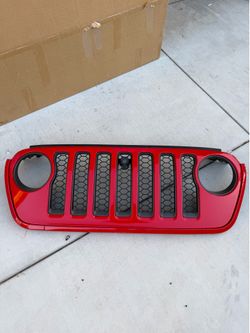 JEEP WRANGLER GRILL WITH CAMARA
