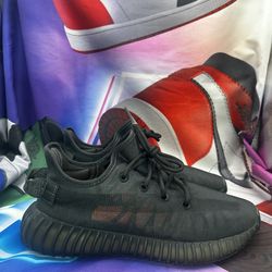 Yeezy Boost 350 “Mono Cinder”