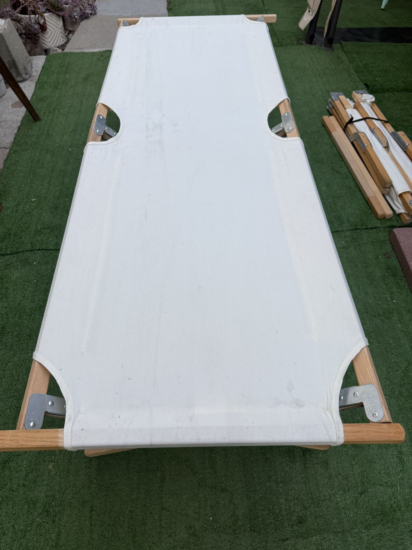 BYER OF MAINE COT