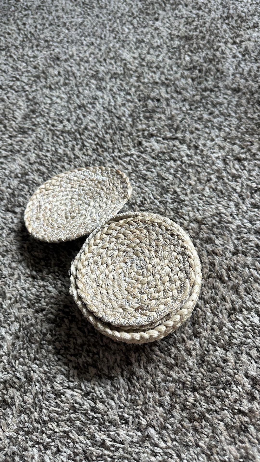 Weaved coasters