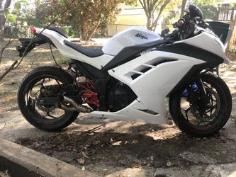 2013 Kawasaki Ninja 300cc