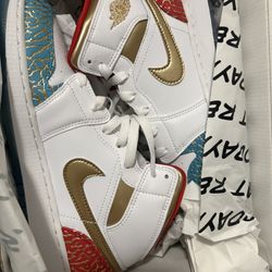 Jordan 1 mid White Gold & Blue Elephant Print 