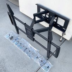 (New in Box) $39 Large Swivel 37-75” TV Wall Mount Bracket, VESA 600x400mm, Max Weight 110 LBS