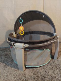 Sun Shade Infant Sleep/Play Area
