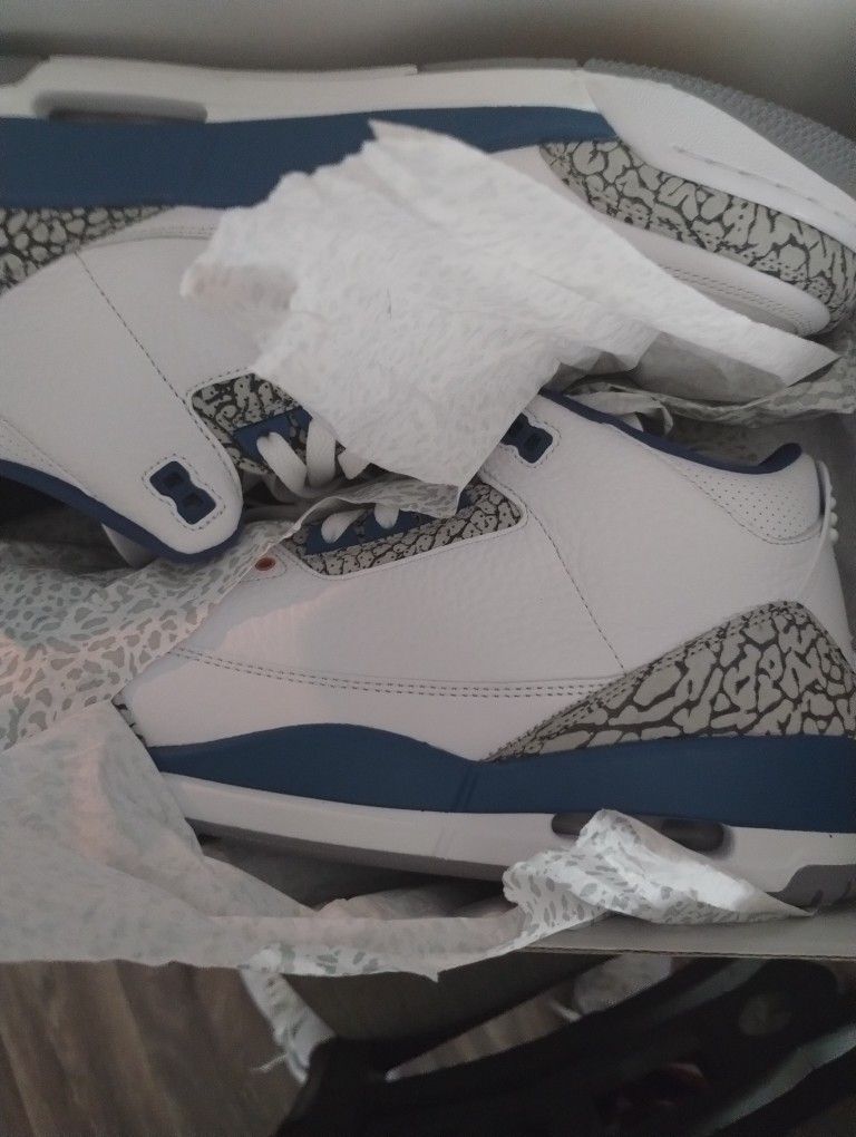 Brand New Retro 3 Wizards Edition Men Size 12 for Sale in Fairview, OR 