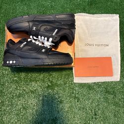 LV Trainers (BLACK)