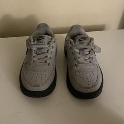 Nike 8c $10/ Crocs 7c $5