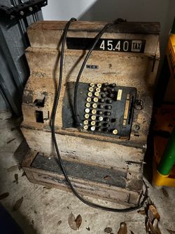 Vintage Cash Register