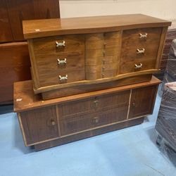 Lane Cedar Chests
