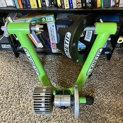 Kinetic Road Machine Control Smart indoor bike trainer