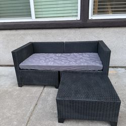 Patio Loveseat And Ottoman 