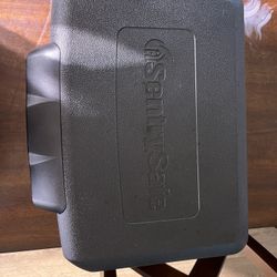 SENTRY SAFE 