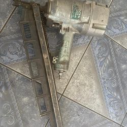 Nail gun Hitachi