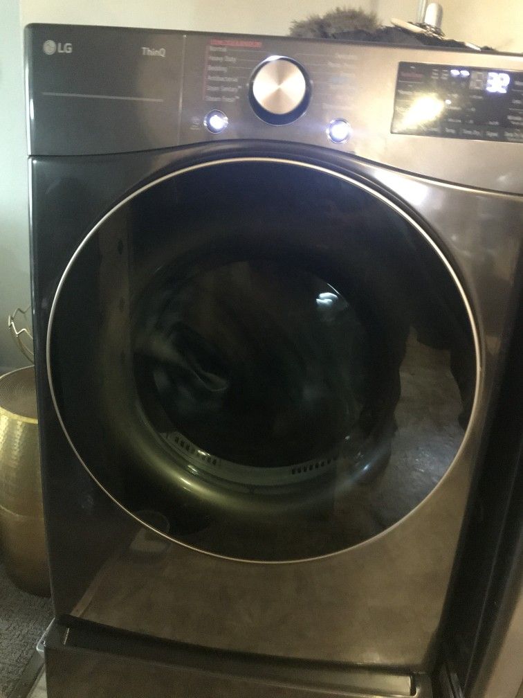 LG WASHER AND DRYER + PEDESTAL