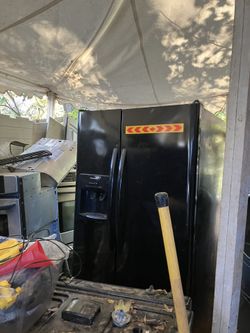 Side By Side Refrigerator 