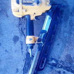 DeWalt Framing Nail Gun