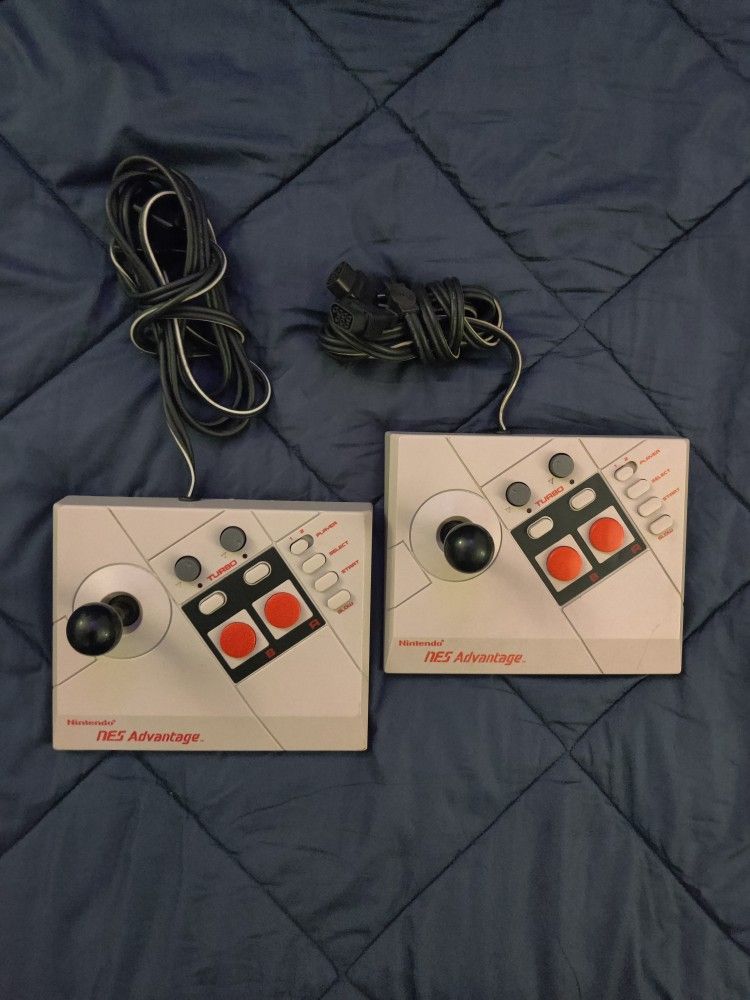 2 Nintendo advantage controllers
