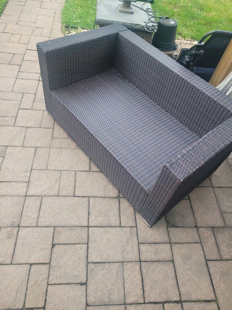 Outdoor Rattan Loveseat