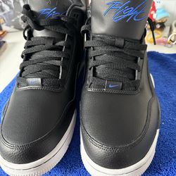 Men’s Nike air size 14