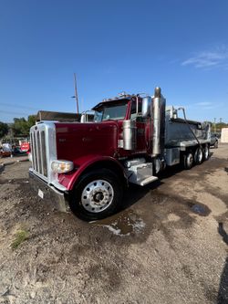 2011 Peterbilt Super 10