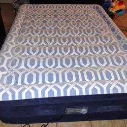 Queen Air Mattress