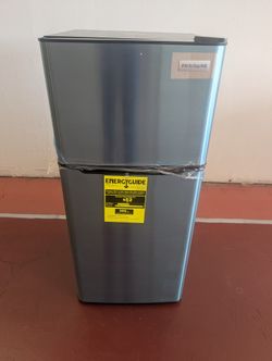 Frigidaire 4.5 Cub Ft Refrigerator New