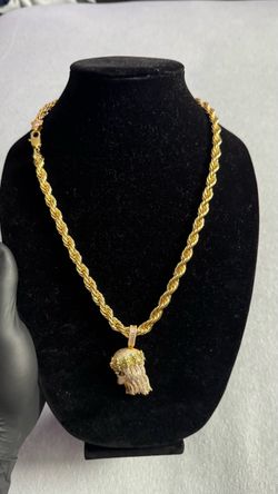 14K Gold Rope Chain with Iced Out Jesus Pendant