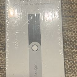 Ledger Nano S And Vault 