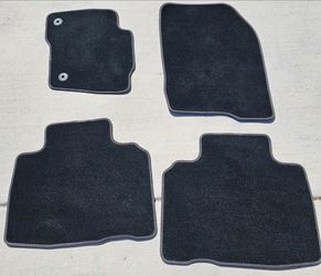 2018 Ford Edge floor mats