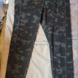 Danskin Leggings 