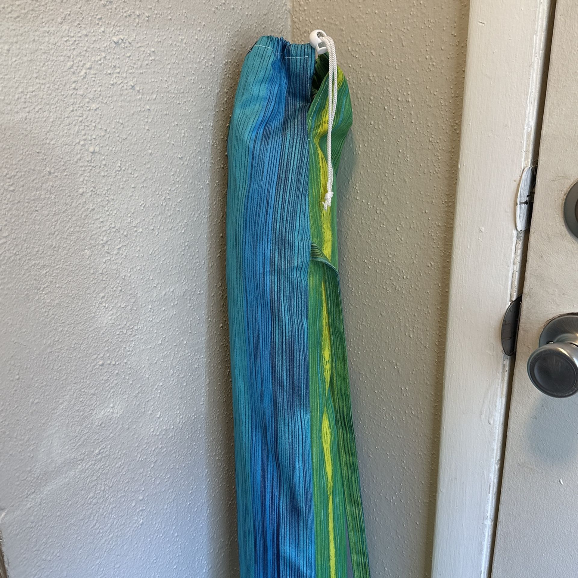 Bliss in 7.2’ Beach Umbrella
