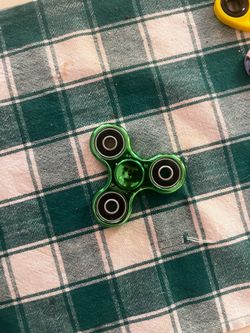 Fidget spinner