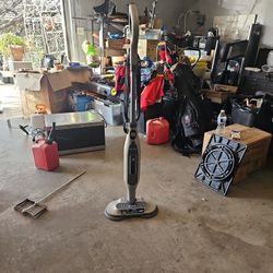 Shark rotating steam cleaner