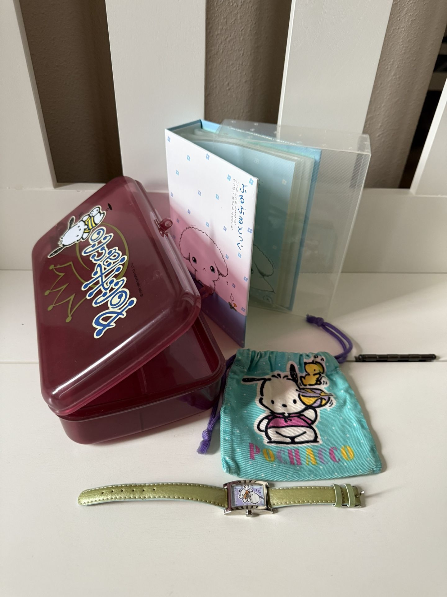 pochaco watch, container/album(new)