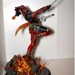 Sideshow Deadpool Heat-Seeker Premium Format Statue 1/4 scale Marvel sold out