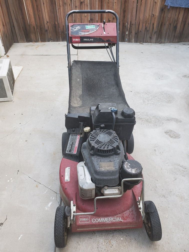 Kawasaki toro comercial lawn mower