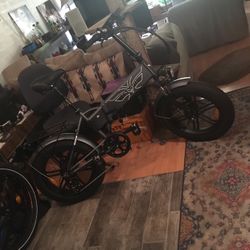 Best Folding Ebike For The Money Period!!!  Best Built And Beautiful!!! 28/30 Mph And 75 Mile Max Range Absolutely Awesome and Best Engineered! I