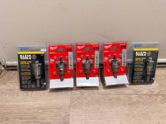 Hole Cutter Lot – Klein Tools & Milwaukee