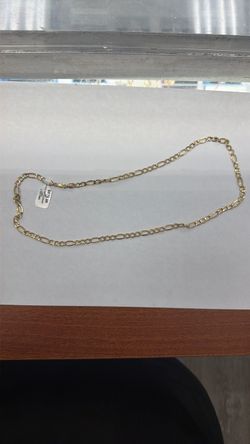10K Yellow Gold Figaro Chain